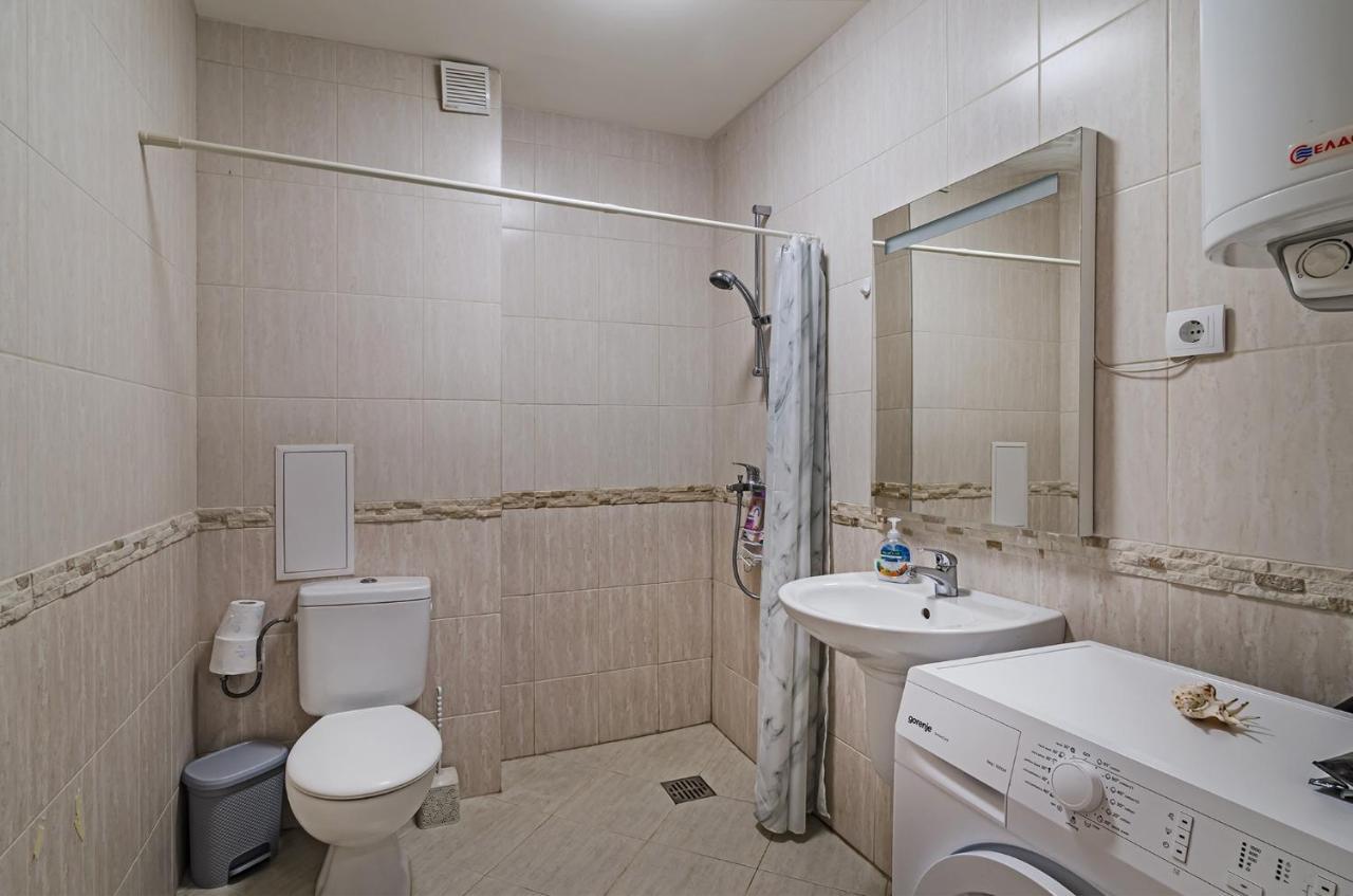 Appartamento Garden Palace Varna Esterno foto